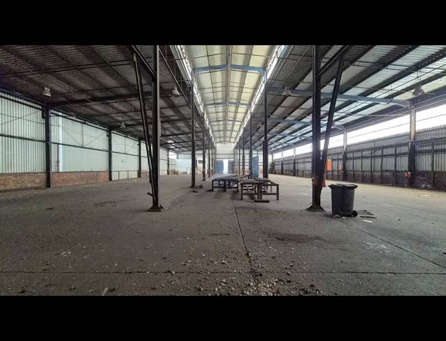 4,000M² FACTORY TO LET IN LILIANTON